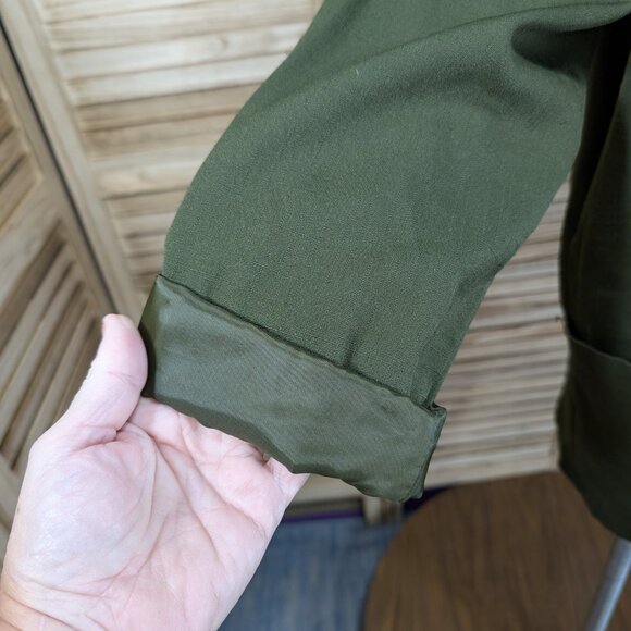 Sellecca VINTAGE Olive Green Blazer with Gold Button Shoulder Pads Size 18 - Picture 2 of 10